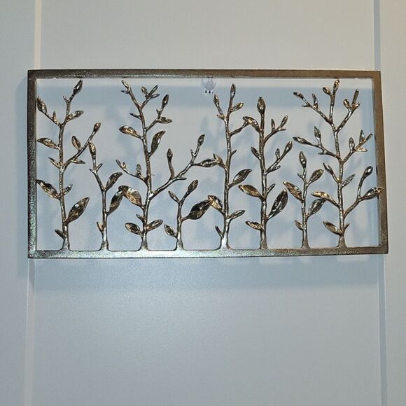 Gorgeous 3D Silver Metal Wall Art Branches  Twigs Leaves - Picture 1 of 8